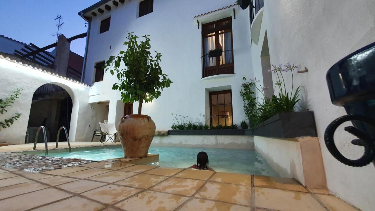 Ca Margalef - Casa Rural Con Encanto Ginestar Εξωτερικό φωτογραφία